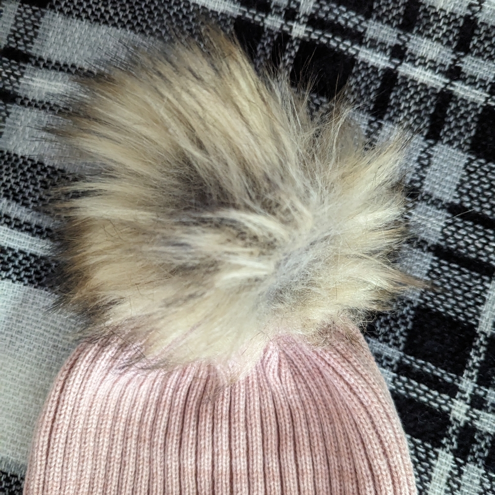 Lively It-Girl Pom Beanie-Light Dusty Rose, NWOT - Picture 4 of 7
